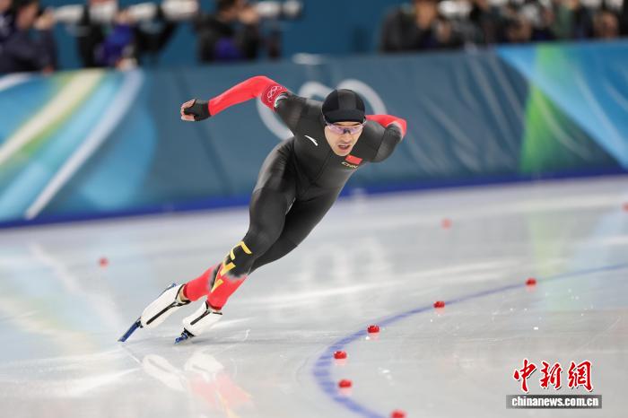 中国选手宁忠岩米兰冬奥会速滑男子1000米摘铜牌