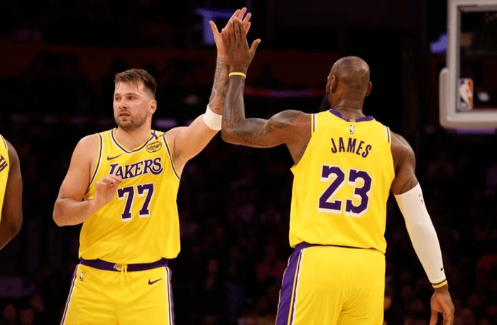 NBA球队市值排名揭晓：勇士登顶湖人紧随其后