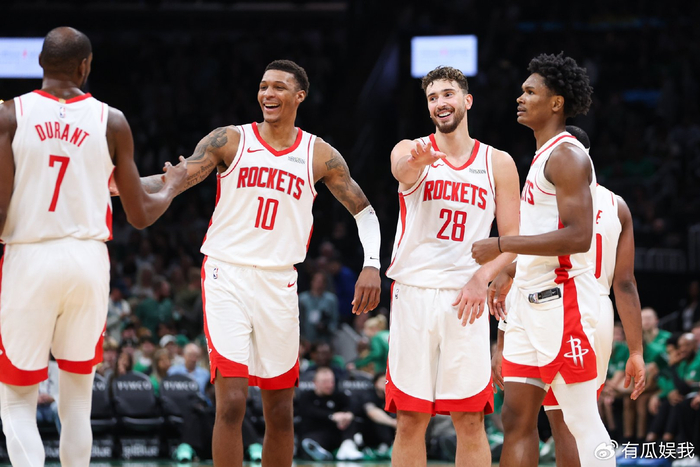 火箭季后赛前景堪忧 乌度卡战术失误致杜兰特沦