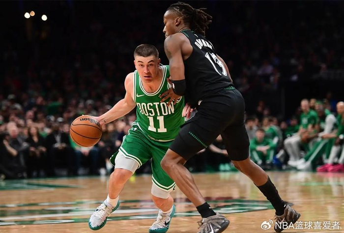 塔图姆力压沃克巴恩斯等六将获东部周最佳